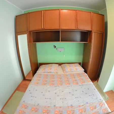 Apartmani Jenny I Tania Lopar Exterior photo