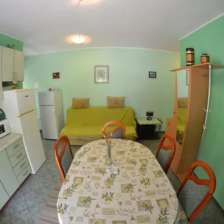 Apartmani Jenny I Tania Lopar Exterior photo