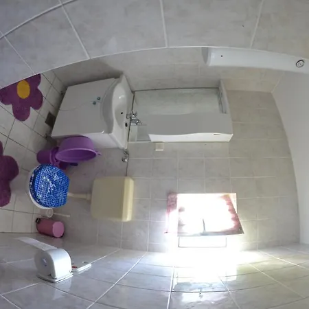 Apartmani Jenny I Tania Lopar Exterior photo
